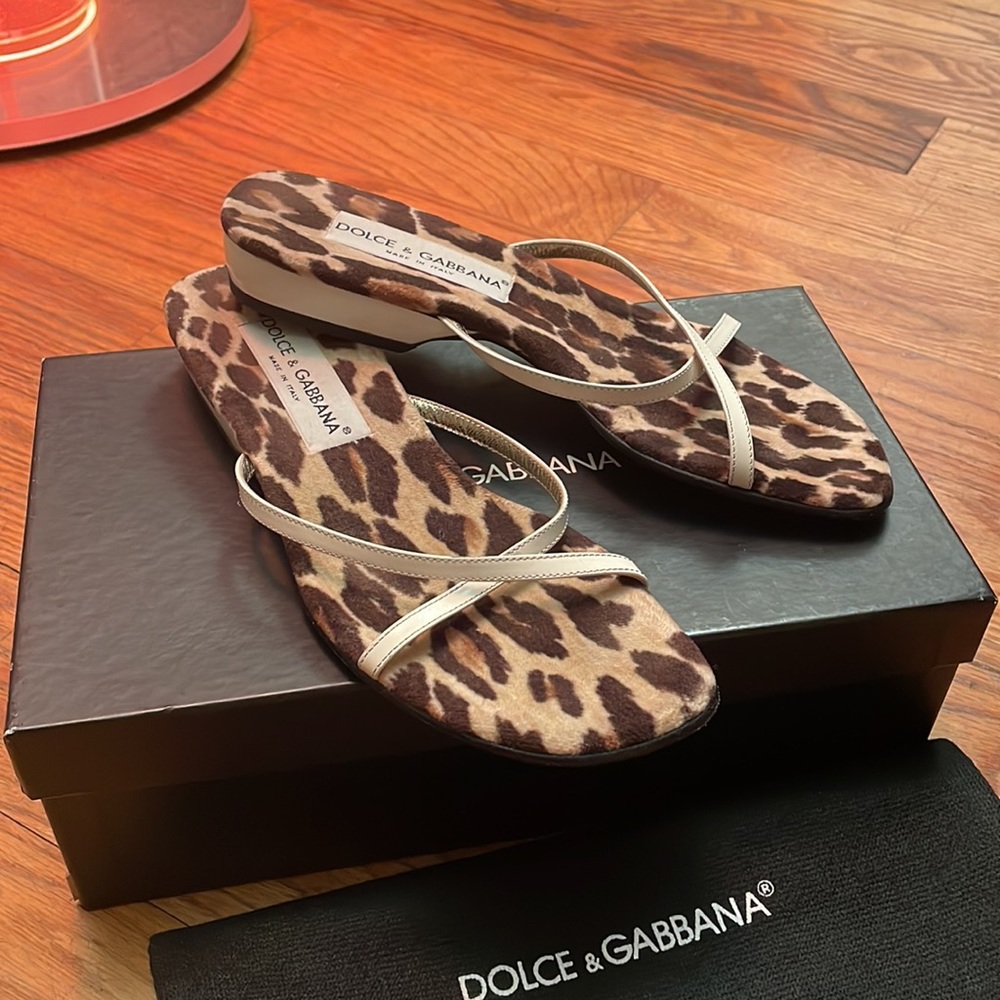 Vintage Dolce & Gabbana Leather Sandals (36)